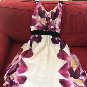 Beautiful Express scarf maxi dress